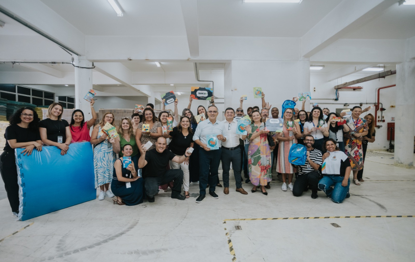 São Bernardo investe R$ 36 milhões na compra de uniformes e kits de material escolar, que já seguem às escolas